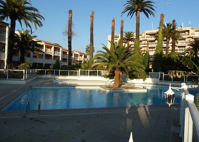App T2 Cozy Proche De La Apartman Golfe-Juan